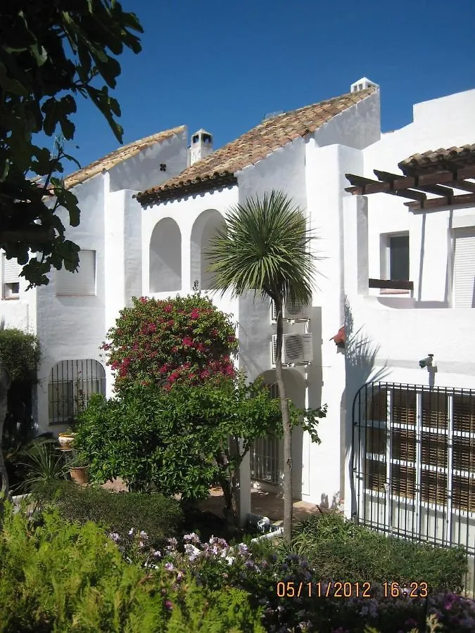 Beautiful Townhouse Internet Air Con 5 Guests Villa Estepona Holiday home