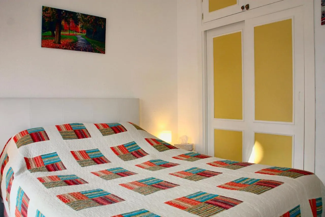 Holiday home Beautiful Townhouse Internet Air Con 5 Guests Villa Estepona